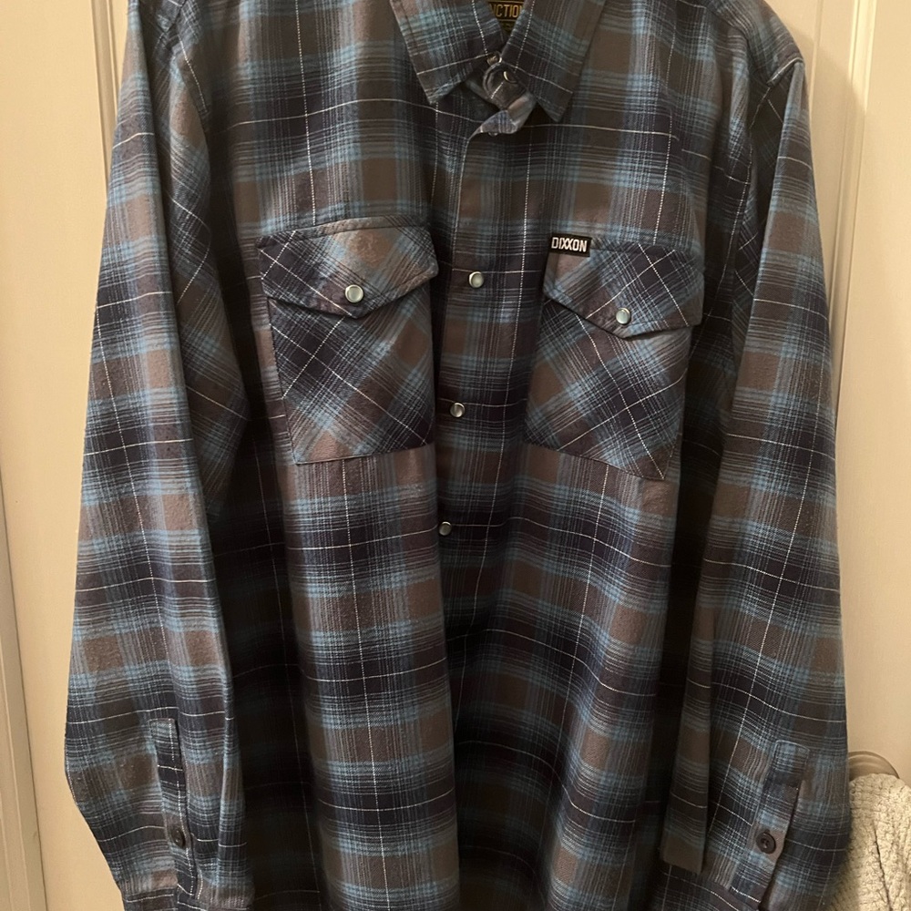 DIXXON Men's Western Style Blue and Gray Plaid Shirt